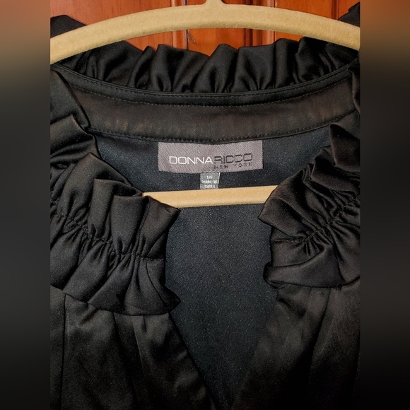 Cocktail Dress Black and Silver Lace with Ruffle Neckline size 14 - Picture 6 of 8